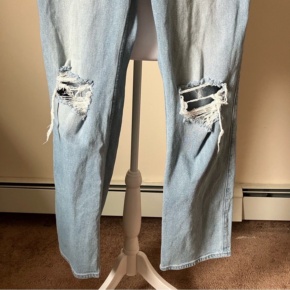 Hollister Ultra High-rise Dad Jean Vintage Stretch size 5R - Picture 3 of 8